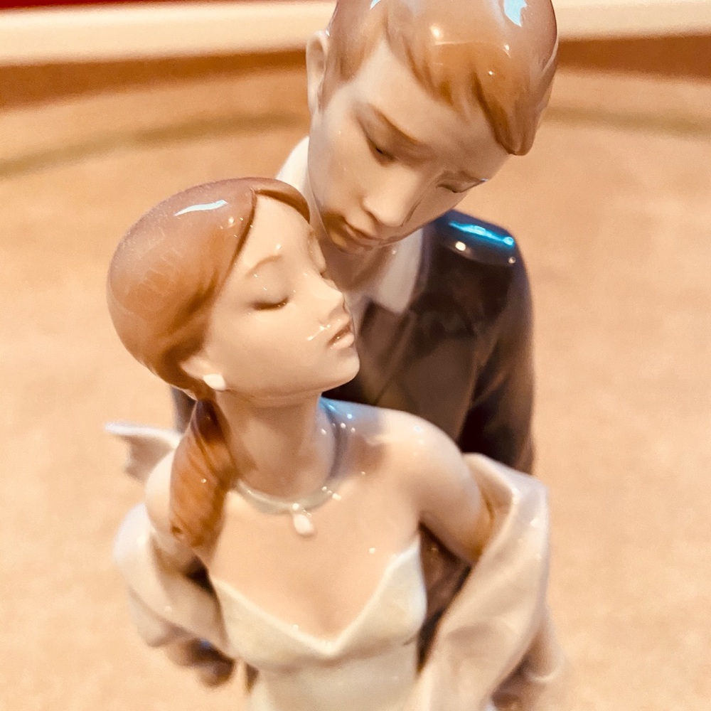 Lladro Perfect March Statue